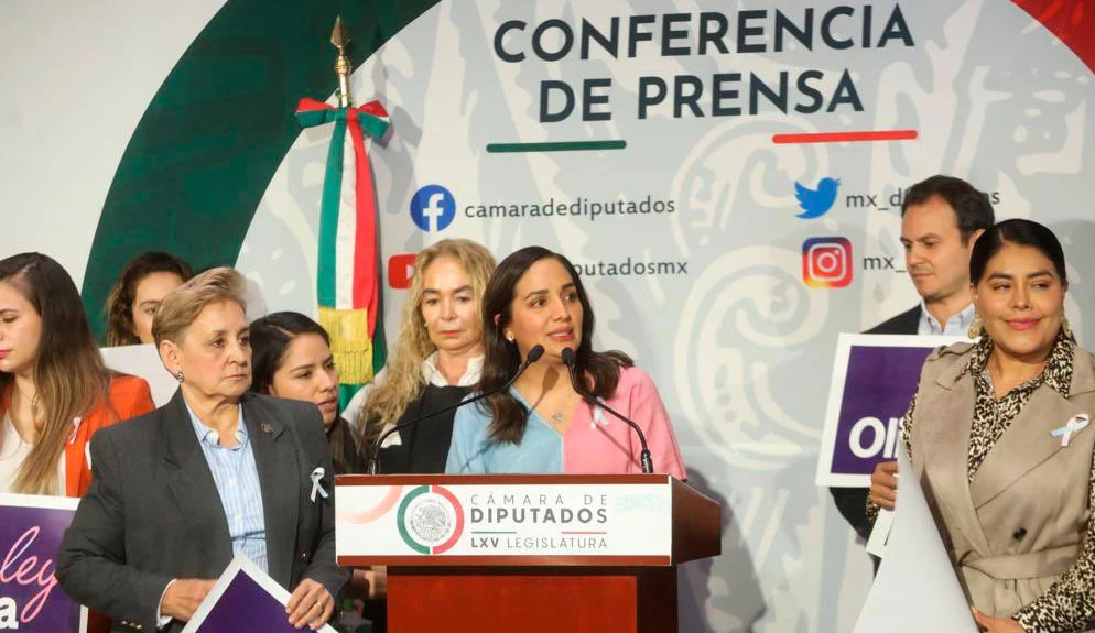 Presentan Ley Olivia, beneficiará a padres que han perdido a un hijo