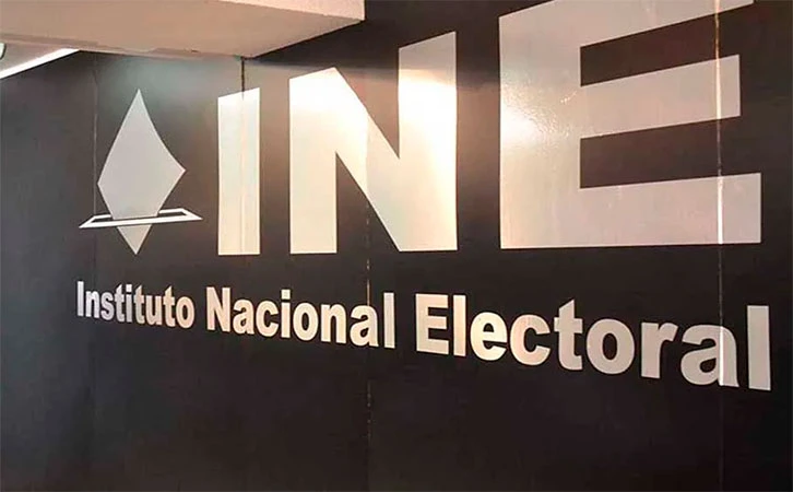 Enmarcado por actos de precampaña, INE instala 32 Consejos Locales