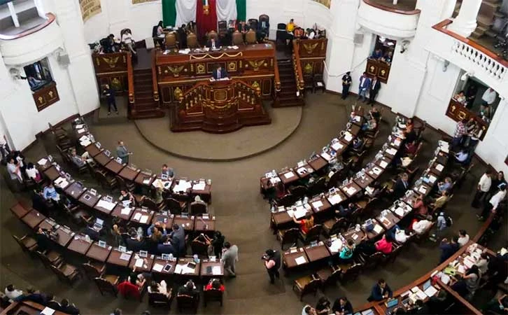 Ante negativa de Morena, piden a Batres terna para designar alcalde a BJ