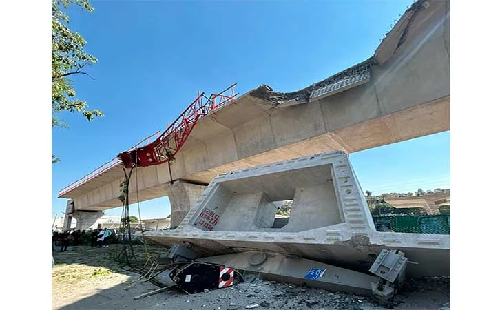 Denuncian ante FGJCDMX caída de estructura del Interurbano México-Toluca