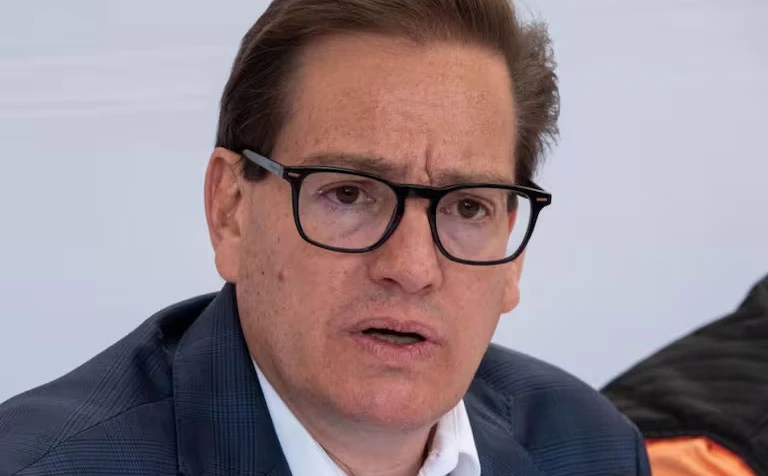 Salomón Chertorivski presenta su propuesta de crecimiento económico para la CDMX