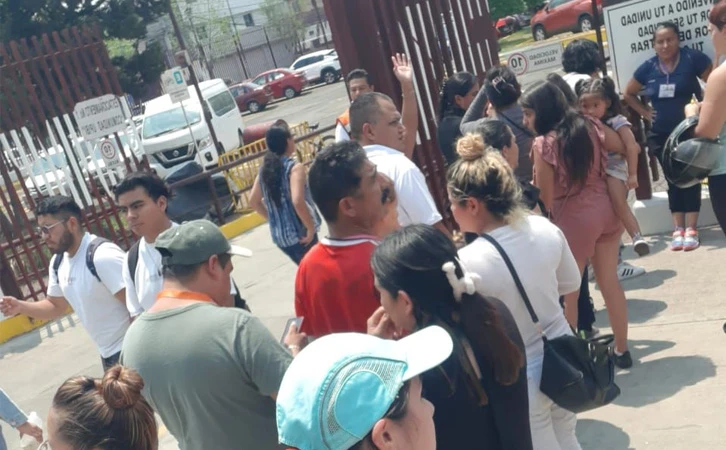 Por amenaza de bomba, desalojan instalaciones del IPN