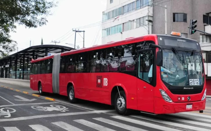 Modifican rutas de Metrobús por Maratón en CDMX