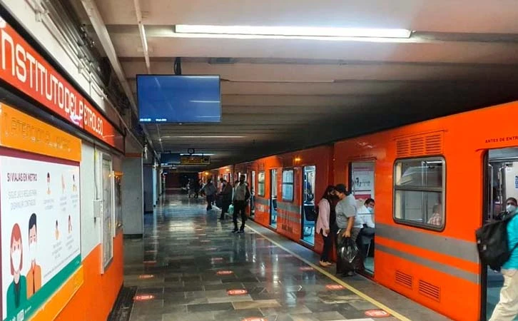 Cae un trabajador del Metro a 6 metros de altura en El Rosario