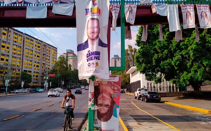 Más de 25 toneladas de plástico se utilizaron en las campañas de CDMX