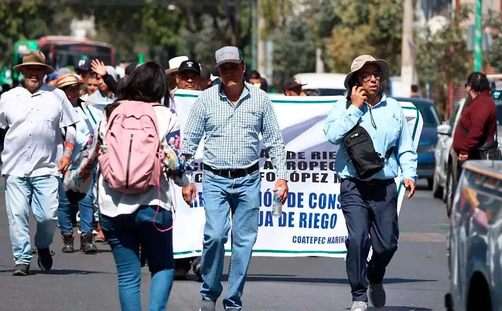 Marchan agrícolas rumbo a la CDMX