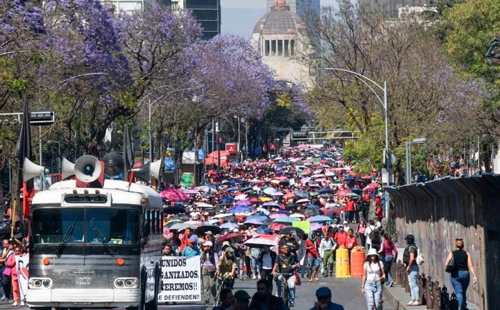 Megamarcha de la CNTE afectará vialidades clave en CDMX este 15 de mayo