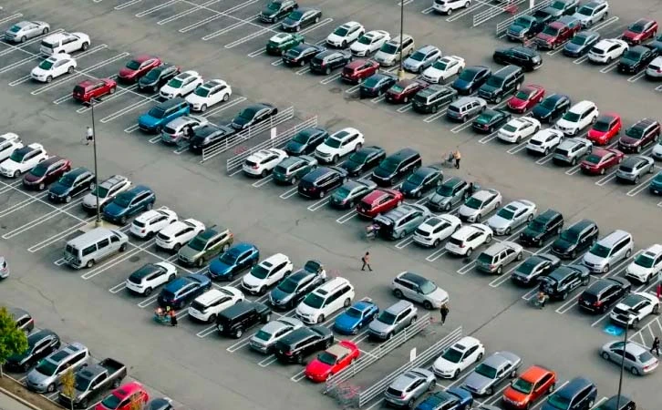 Estacionamientos deberán responder por robos y daños, proponen diputados