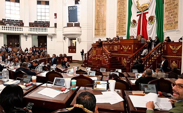 Aprueba Congreso CDMX licencia temporal de Santiago Taboada