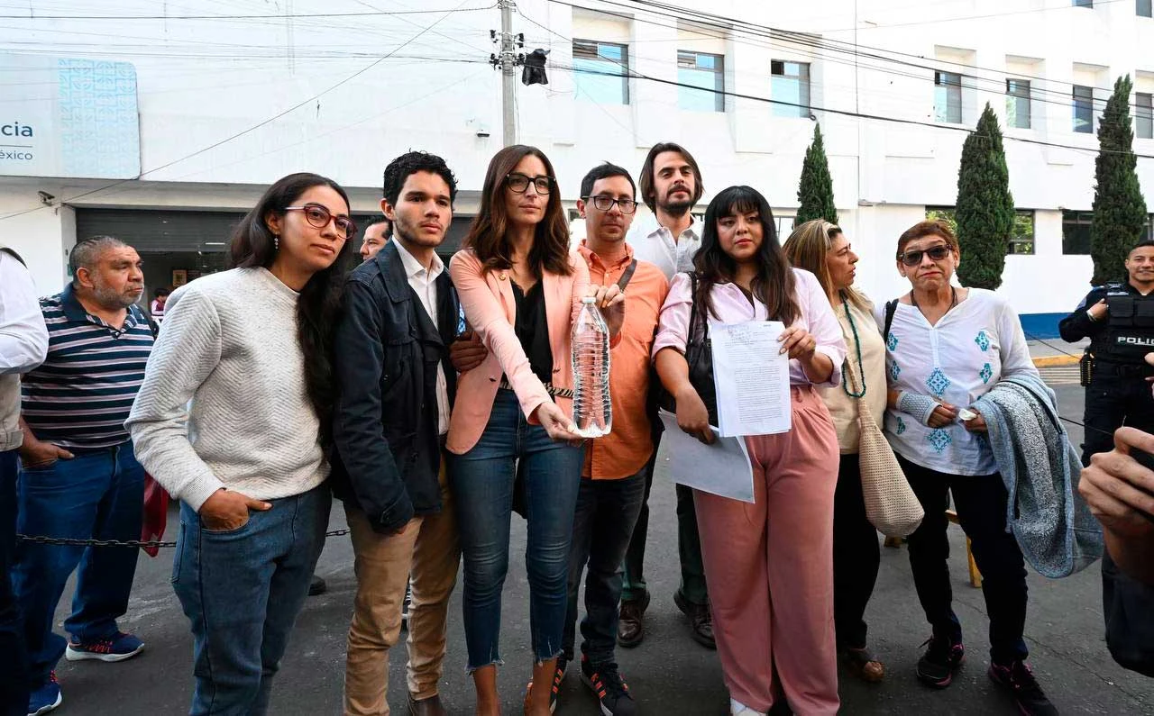 Interponen denuncia contra SACMEX por agua contaminada en Benito Juárez