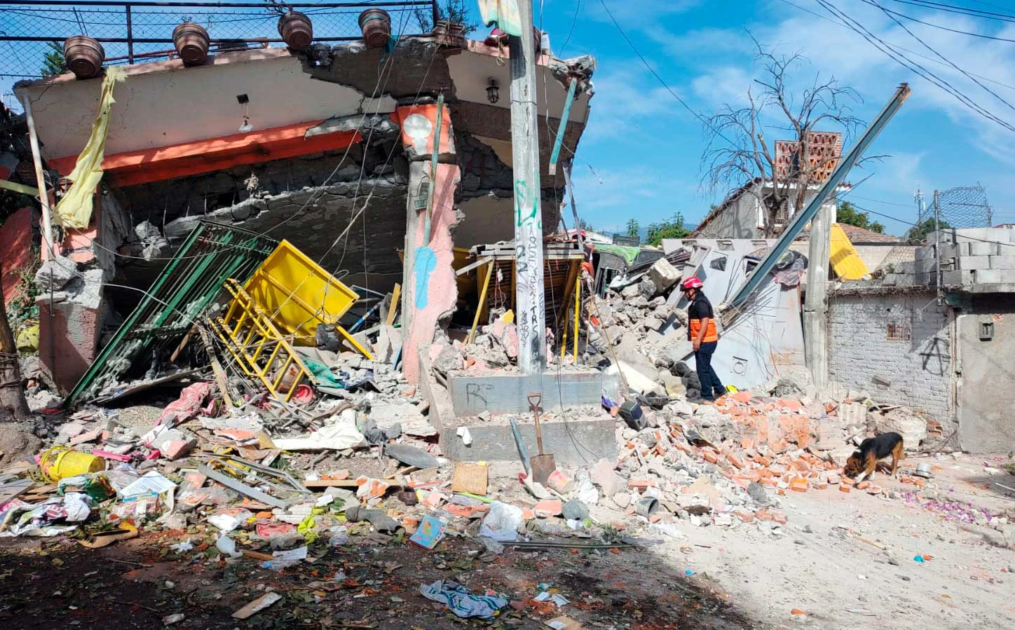 Muere mujer tras explosión en Tlalpan; presentaba quemaduras en el 75% del cuerpo